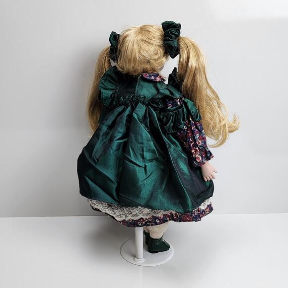 The Connoisseur Collection Seymour Mann Porcelain Doll in Emerald Green Dress - Picture 5 of 13